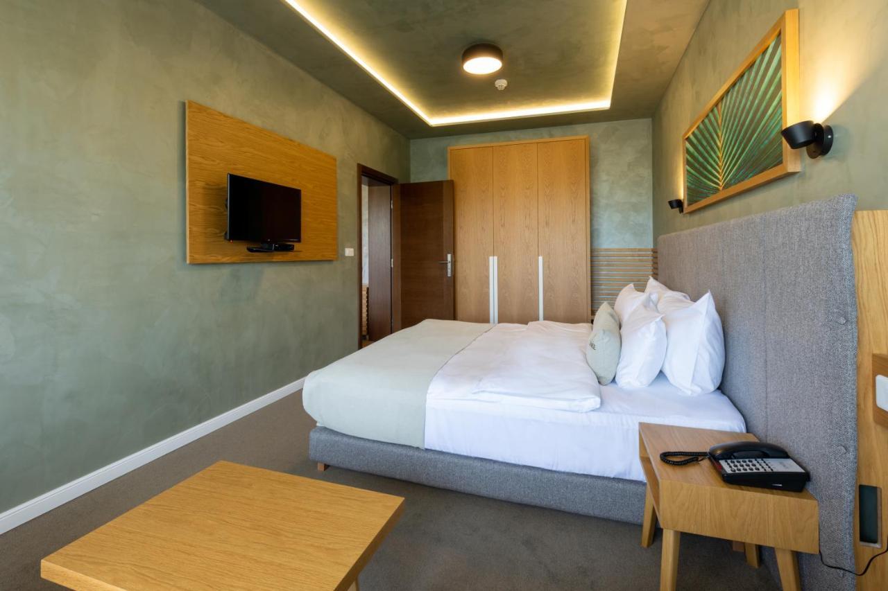 Hotel Sunce ソコバニャ エクステリア 写真